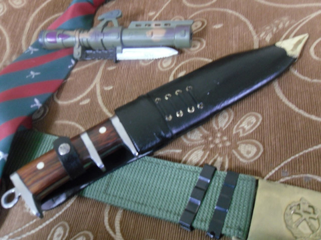 EGKH TACTICAL GRIPPER HANDLE KNIFE-7214