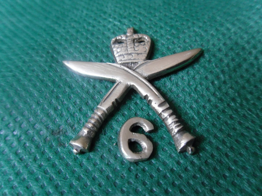6th Queen Elizabeths Own Gurkha Rifles Cap Badge-0