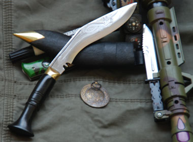 5 Inch Blade Biltong Engereved Horn Handel Kukri-9178
