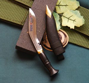 4 Inch Paper Knife Horn Handle Engraved Kukri-0
