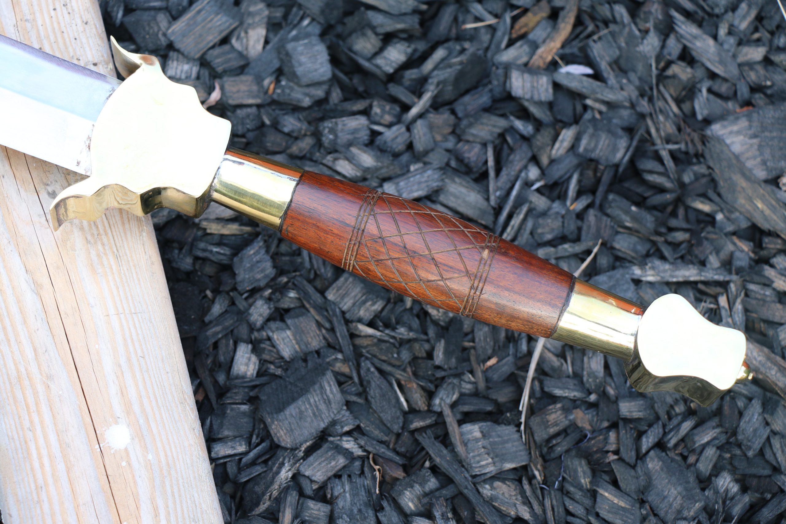 25.5 INCH TRADITIONAL CARVING SWORD-9496