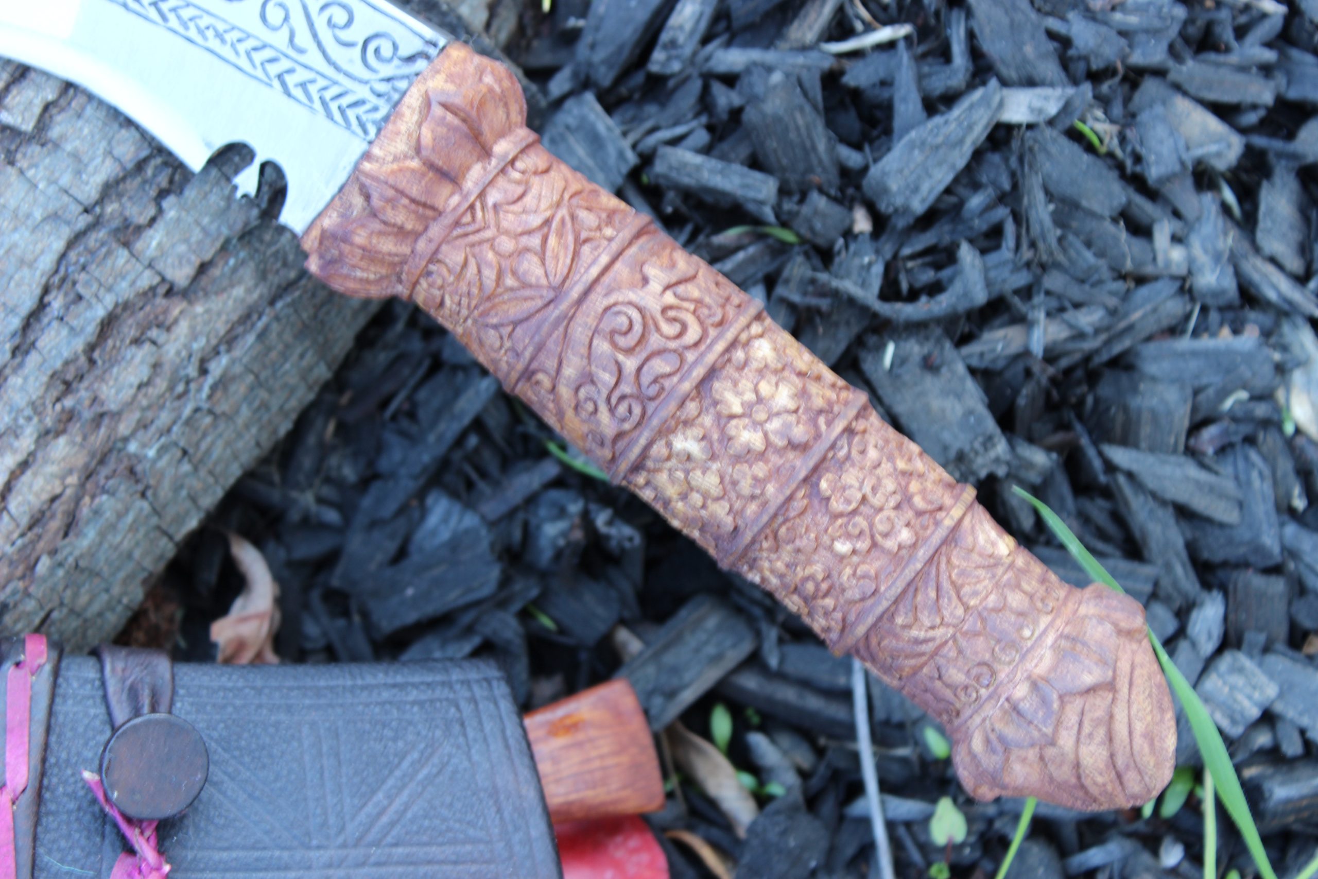 11" Traditional Carving Handle Khukuri-9839
